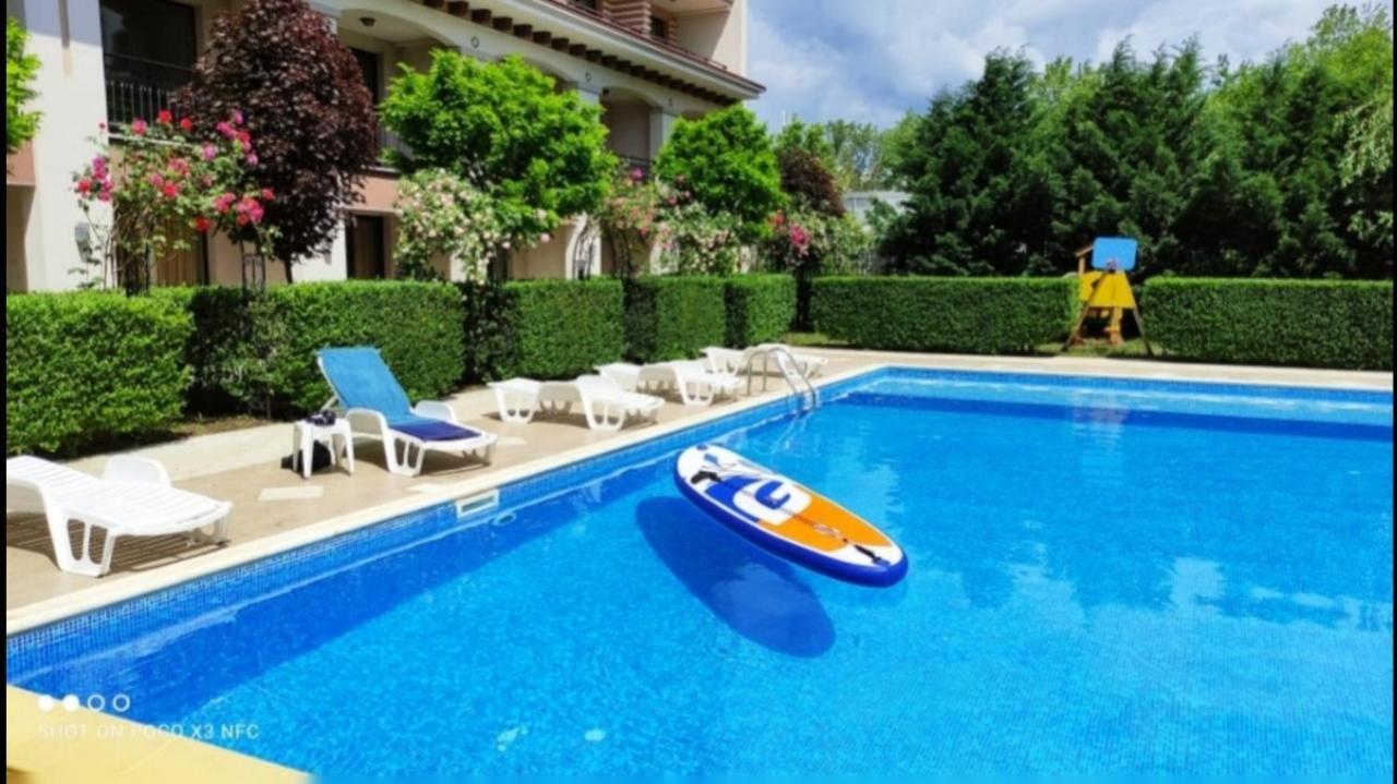 U-Dacha 45 Apartment Sunny Beach Ngoại thất bức ảnh