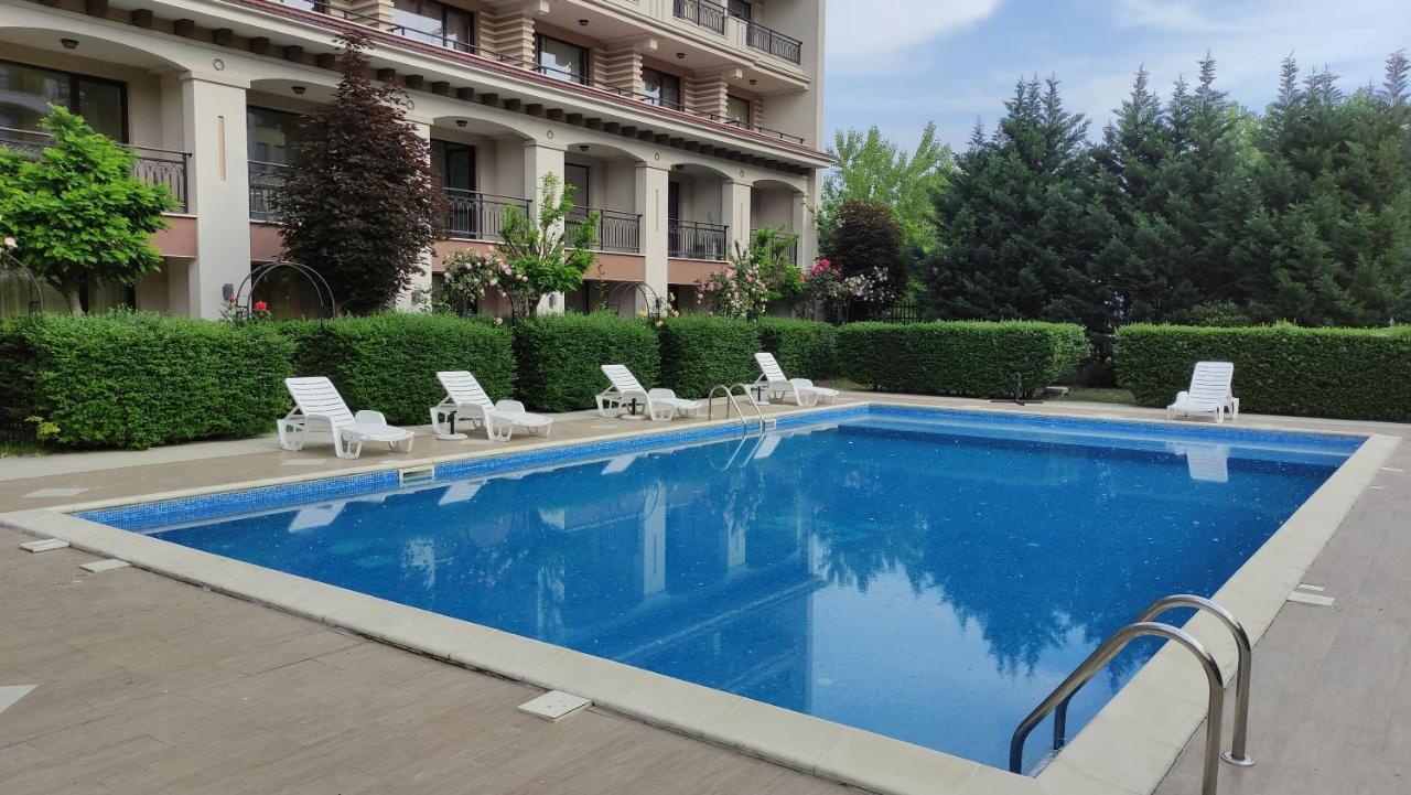U-Dacha 45 Apartment Sunny Beach Ngoại thất bức ảnh